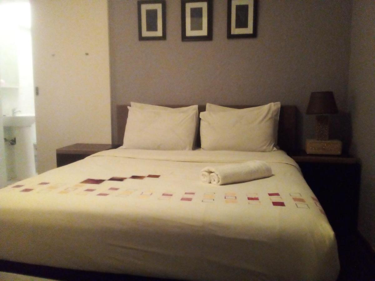 Acacia Guesthouse Kempton Park Esterno foto