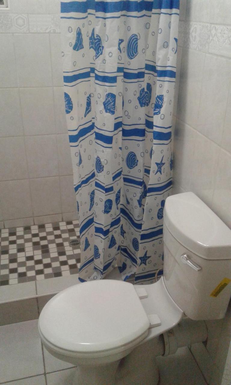 Acacia Guesthouse Kempton Park Esterno foto
