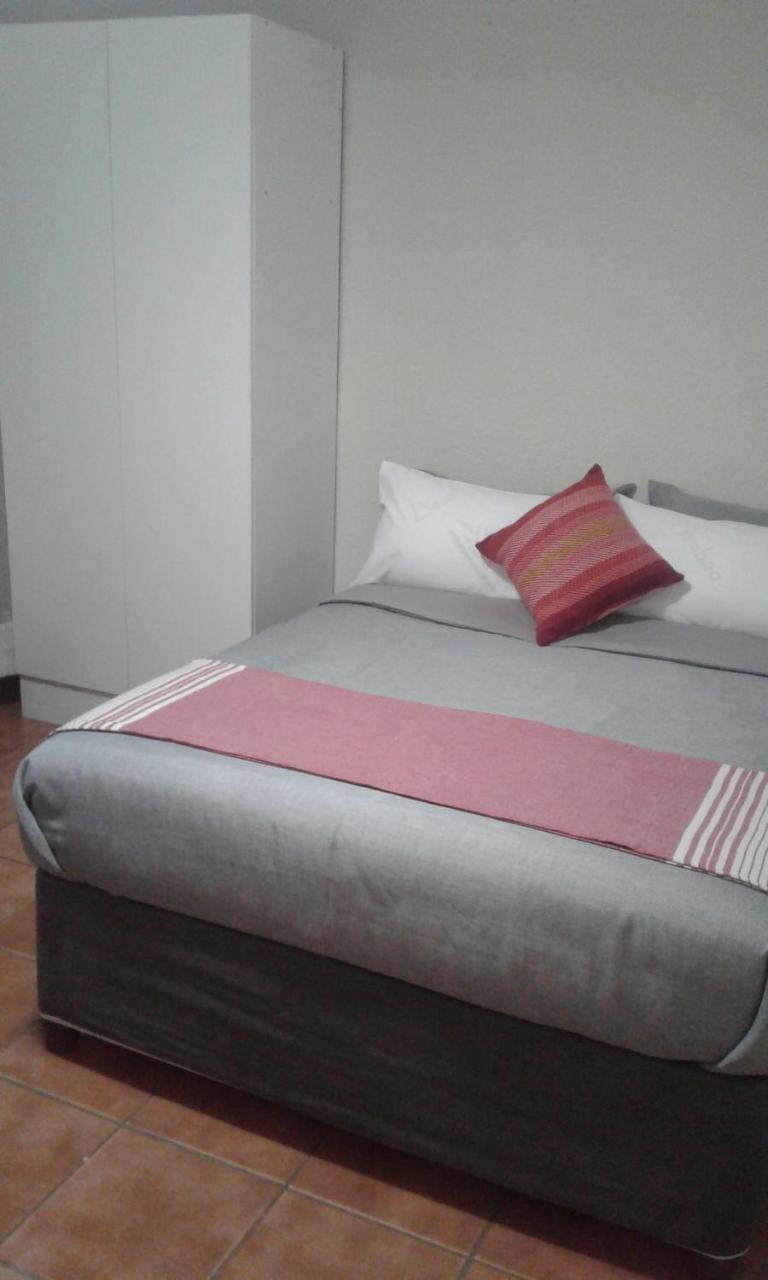 Acacia Guesthouse Kempton Park Esterno foto